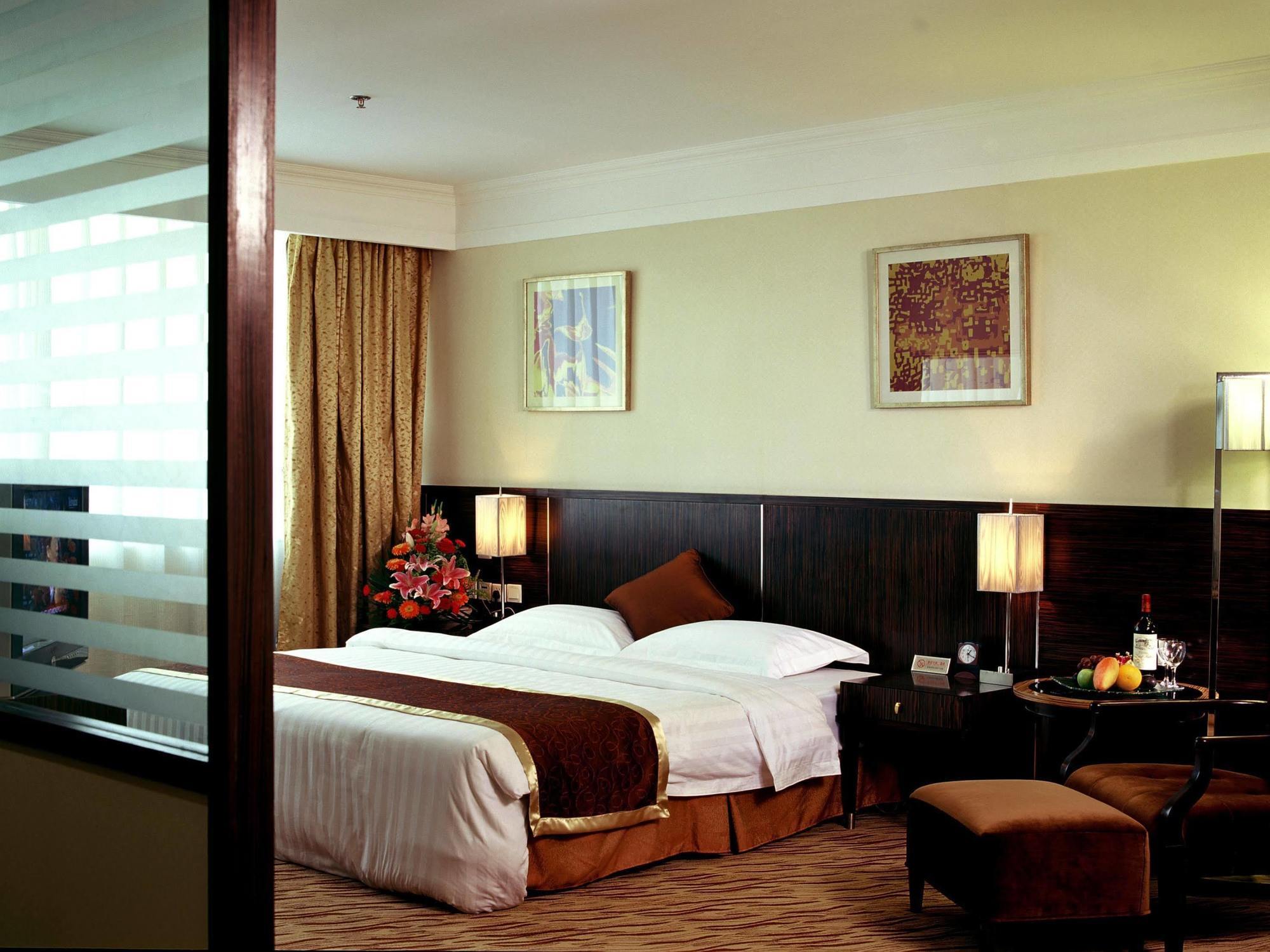 Yuan Chen Xin International Hotel Beijing Exterior photo
